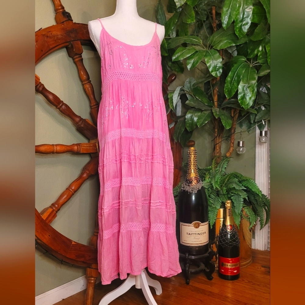 Kaaku Maxi Dress